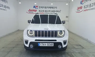 Jeep Renegade 2021, 52755 км, за 8444.38 USD