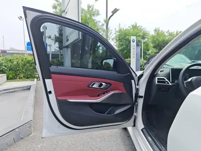 BMW i3 2025, 32000 км, за 21727.42 USD - фото 10