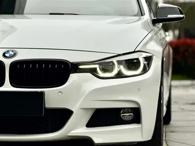 BMW 3 Series 2019, 100000 км, за 13112.38 USD