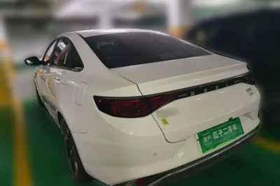 Geely Auto Emgrand L HiP 2022, 8600 км, за 9661 USD