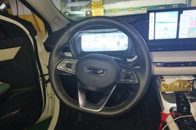 Geely Auto Emgrand L HiP 2022, 8600 км, за 9661 USD - фото 10