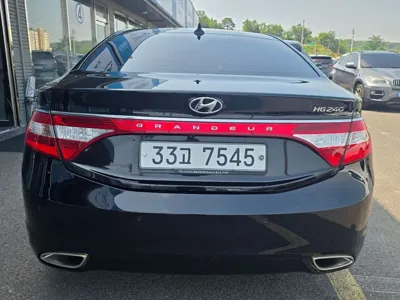 Hyundai Grandeur 2014, 175242 км, за 3931.99 USD