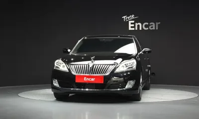 Hyundai Equus 2013, 227205 км, за 4532.32 USD