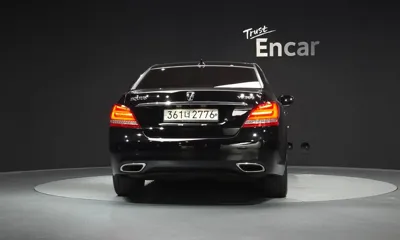 Hyundai Equus 2013, 227205 км, за 4532.32 USD