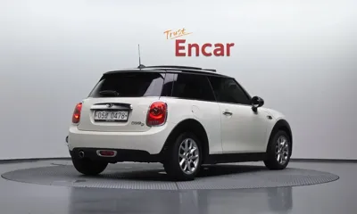 MINI Cooper 2016, 70489 км, за 6305.66 USD