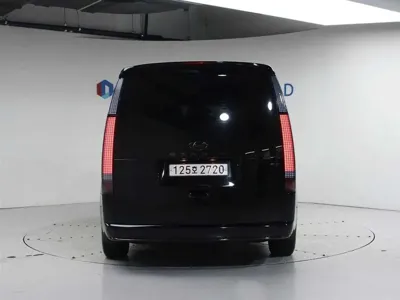 Hyundai Staria 2022, 77535 км, за 21847.66 USD