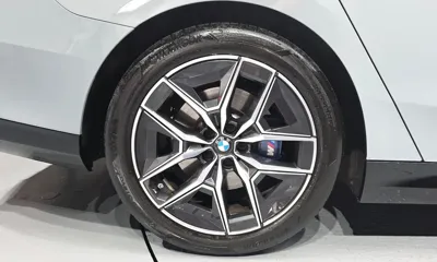 BMW 5-Series 2024, 28179 км, за 41042.37 USD