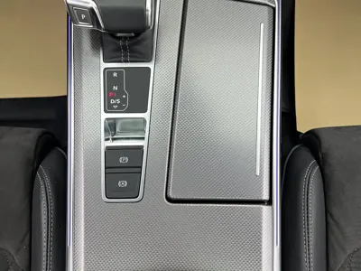 Audi A6L 2020, 31000 км, за 35774.32 USD - фото 25