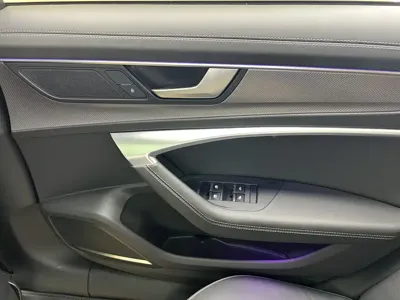 Audi A6L 2020, 31000 км, за 35774.32 USD - фото 27