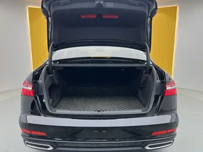 Audi A6L 2020, 31000 км, за 35774.32 USD - фото 28