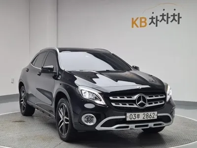 Mercedes-Benz GLA-Class 2019, 87232 км, за 11832.37 USD