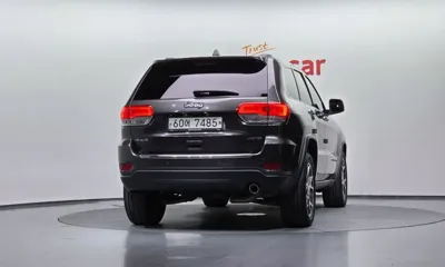 Jeep Cherokee 2019, 58759 км, за 11384.35 USD