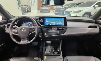 Lexus ES 2023, 34370 км, за 35504.9 USD - фото 7