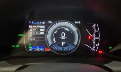 Lexus ES 2023, 34370 км, за 35504.9 USD - фото 8