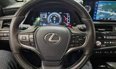 Lexus ES 2023, 34370 км, за 35504.9 USD - фото 17