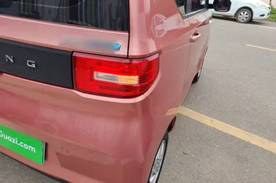Wuling Hongguang MINIEV 2020, 28600 км, за 4445 USD