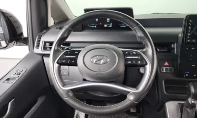 Hyundai Staria 2023, 43857 км, за 16121.69 USD - фото 13
