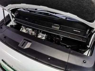 Li Auto Li MEGA 2025, 6200 км, за 69127.41 USD - фото 9