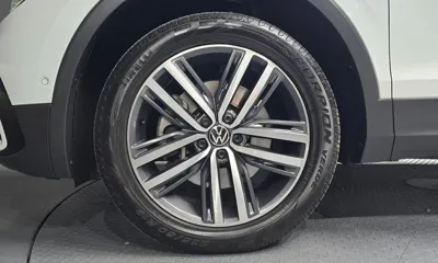 Volkswagen Tiguan 2023, 58186 км, за 16082.45 USD