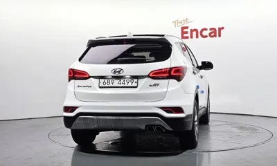 Hyundai Santafe 2016, 117017 км, за 7020.73 USD