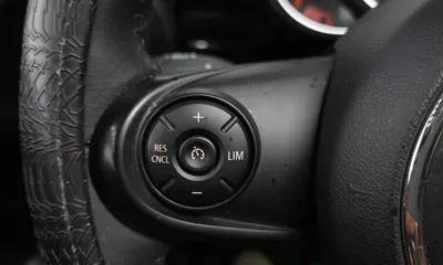 MINI Cooper 2020, 88840 км, за 10097.73 USD - фото 18