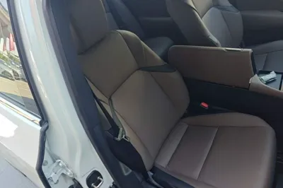 Lexus ES 2025, 4500 км, за 46322 USD - фото 13