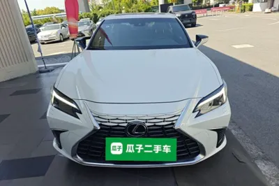 Lexus ES 2025, 4500 км, за 46322 USD - фото 15
