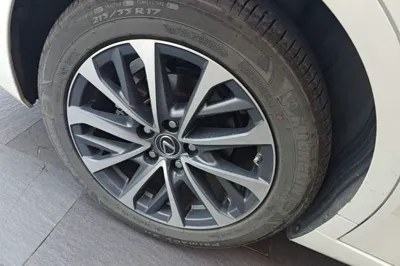 Lexus ES 2025, 4500 км, за 46322 USD - фото 23