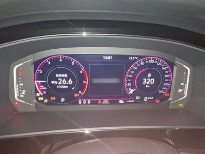 Volkswagen Passat 2023, 46500 км, за 17161.13 USD