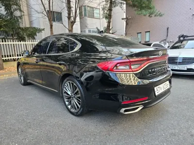 Hyundai Grandeur 2018, 106073 км, за 9076.56 USD - фото 6