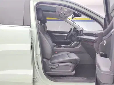 Wuling Xingchen 2021, 32599 км, за 6886.27 USD - фото 8