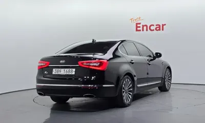 Kia K7 2014, 128520 км, за 4069.84 USD