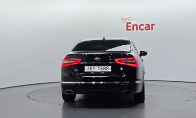 Kia K7 2014, 128520 км, за 4069.84 USD