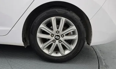 Hyundai Avante 2015, 129494 км, за 3931.99 USD - фото 21