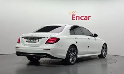 Mercedes-Benz E-Class 2019, 129320 км, за 14434.82 USD