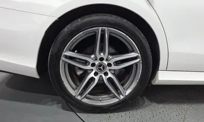 Mercedes-Benz E-Class 2019, 129320 км, за 14434.82 USD