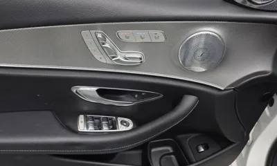 Mercedes-Benz E-Class 2019, 129320 км, за 14434.82 USD - фото 29