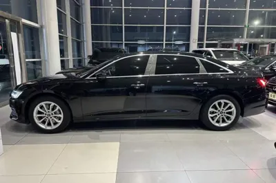 Audi A6L 2022, 48300 км, за 34633 USD