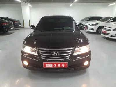 Hyundai Grandeur 2010, 107035 км, за 3048.82 USD