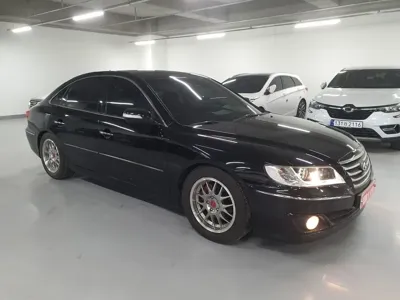 Hyundai Grandeur 2010, 107035 км, за 3048.82 USD