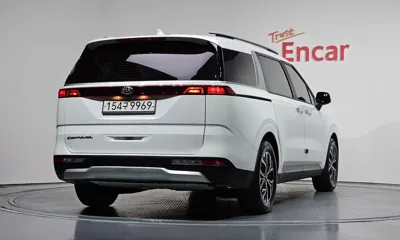 Kia Canival 2021, 42103 км, за 13874.94 USD
