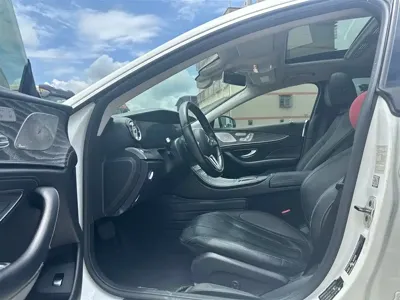 Mercedes-Benz CLS 2019, 120000 км, за 25784.94 USD