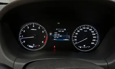 Hyundai Genesis 2016, 113809 км, за 8125.85 USD - фото 8