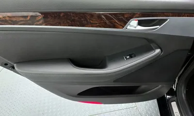 Hyundai Genesis 2016, 113809 км, за 8125.85 USD - фото 25