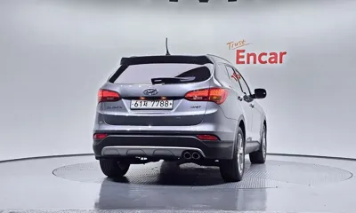Hyundai Santafe 2014, 107747 км, за 6174.46 USD
