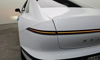 Hyundai Grandeur 2025, 16783 км, за 19892.08 USD - фото 23