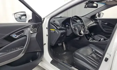 Hyundai Grandeur 2014, 172989 км, за 5262.82 USD - фото 10