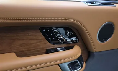 Land Rover Range Rover 2019, 130634 км, за 42870.19 USD - фото 29