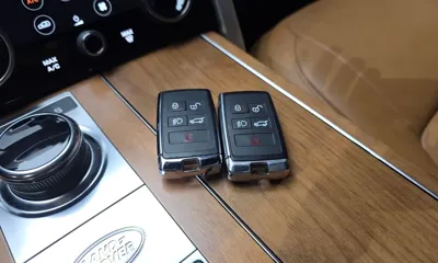 Land Rover Range Rover 2019, 130634 км, за 42870.19 USD - фото 31