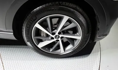 Genesis GV80 2024, 30710 км, за 40068.3 USD